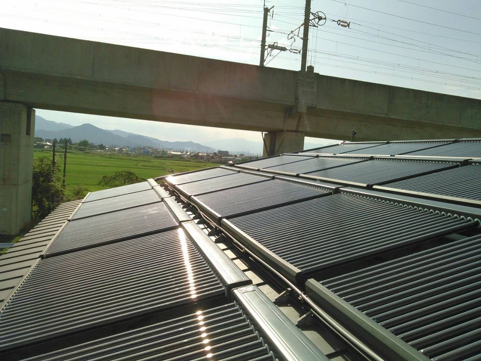 岩手県盛岡市・高齢者向け住宅に設置した太陽熱温水器 ラージタイプ 20基